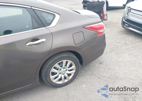 2013 Nissan Altima 2.5 S z USA, uszkodzony, nr VIN 1N4AL3APXDN550104